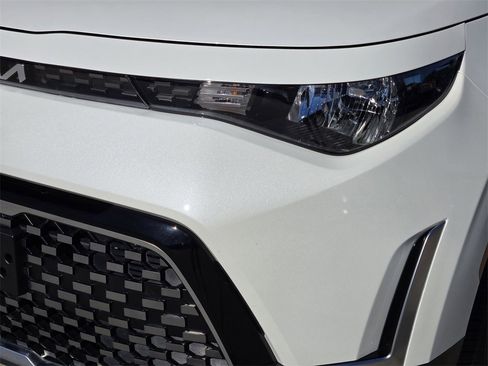 Certified 2025 Kia Soul EX image 15