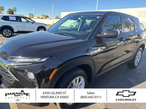 Used 2024 Chevrolet TrailBlazer LS w/ LS Convenience Package image 1