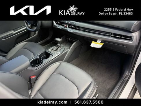 New 2026 Kia K4 EX FWD image 9