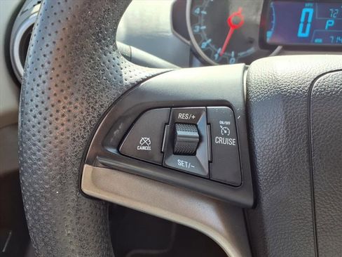 Used 2015 Chevrolet Sonic LT image 16