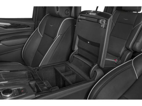Used 2024 Cadillac Escalade ESV Sport AWD/4WD image 17