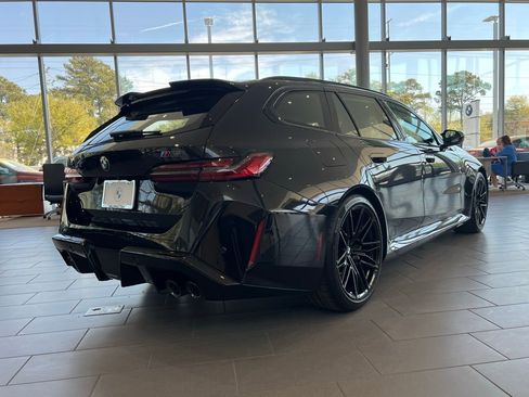 New 2026 BMW M5 Touring w/ M Driver's Package AWD/4WD image 3