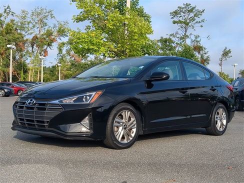 Used 2020 Hyundai Elantra Value Edition w/ Cargo Package (C1) image 2
