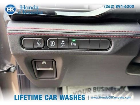 Used 2025 Acura MDX A-Spec image 23