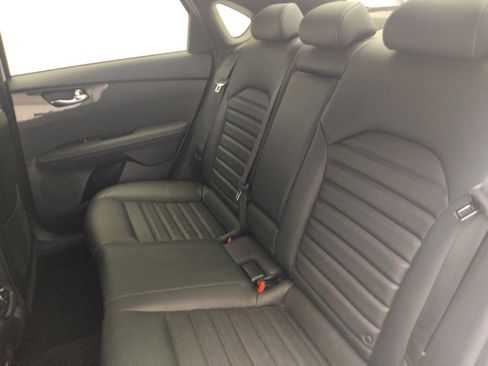 Used 2023 Kia Forte GT-Line w/ GT-Line Premium Package FWD image 18