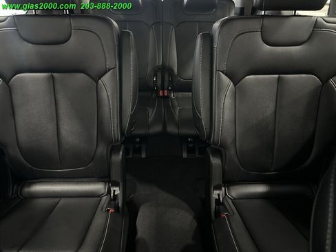 Used 2023 Jeep Grand Cherokee L Limited AWD/4WD image 30