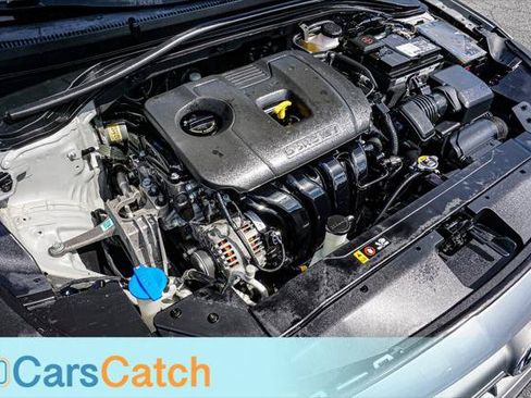 Used 2020 Hyundai Elantra SE w/ Cargo Package (C1) FWD image 33