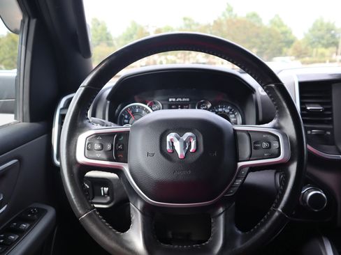 Used 2021 RAM 1500 Big Horn RWD image 15