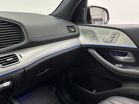 Used 2024 Mercedes-Benz GLS 450 GLS 450 image 17