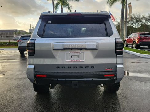 Used 2025 Toyota 4Runner Limited image 10