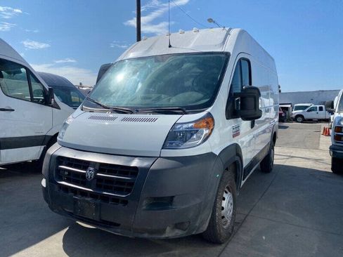 Used 2018 RAM ProMaster 1500 FWD image 3