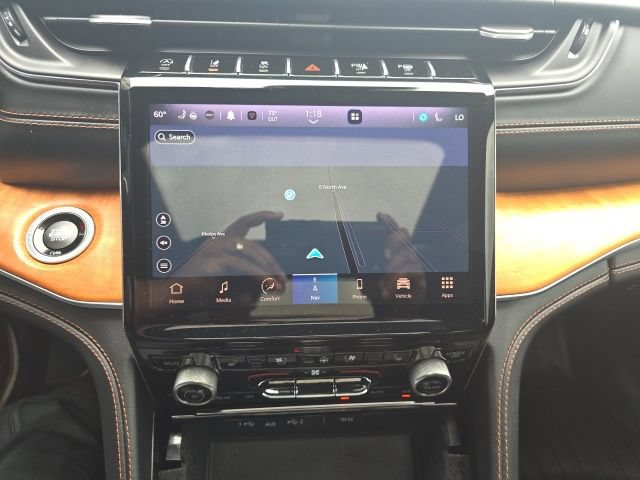 Used 2021 Jeep Grand Cherokee L Summit AWD/4WD image 30