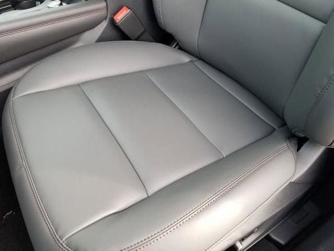 New 2026 Ford Explorer Active w/ Active Comfort Package image 16