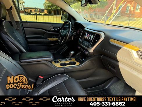 Used 2017 GMC Acadia Denali w/ Technology Package FWD image 6