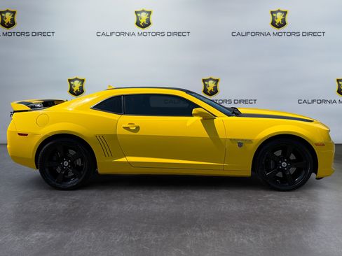 Used 2012 Chevrolet Camaro SS w/ Transformers 3 Edition RWD image 6
