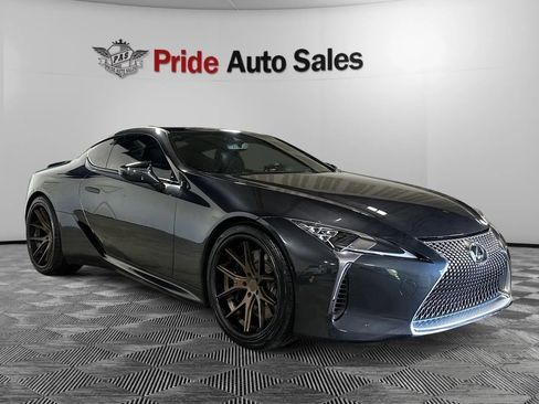 Used 2018 Lexus LC 500 Coupe w/ Touring Package RWD image 3