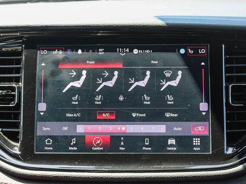 Used 2024 Dodge Durango GT AWD/4WD image 15