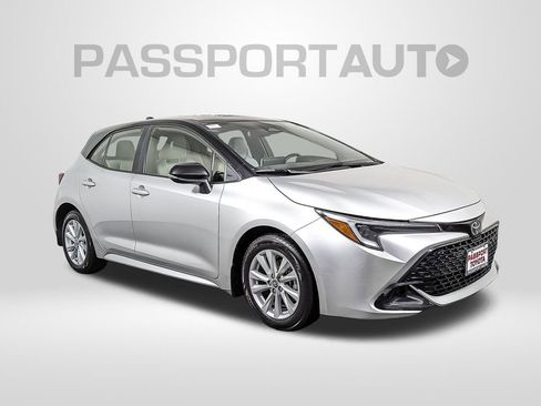 Used 2023 Toyota Corolla SE image 11