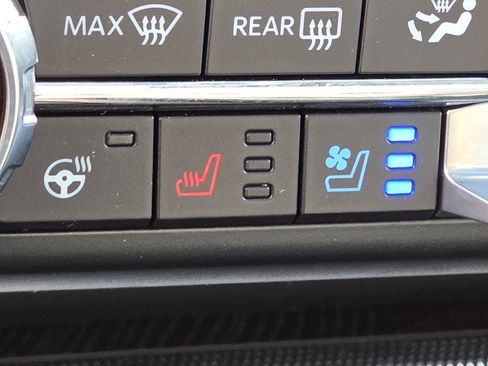 Used 2022 Ford F150 Platinum w/ Equipment Group 701A High AWD/4WD image 7