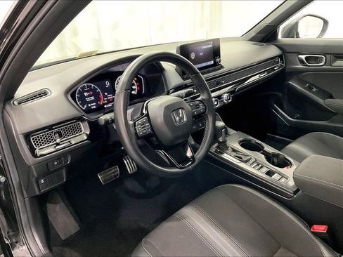 Used 2025 Honda Civic Sport image 8