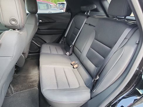 Used 2023 Chevrolet TrailBlazer RS image 9