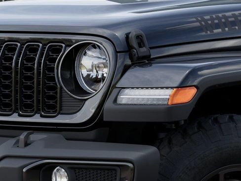 New 2025 Jeep Gladiator Willys image 12