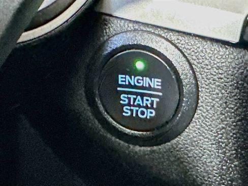 Used 2021 Ford Escape SE w/ Convenience Package FWD image 27
