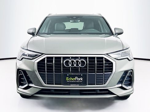 Used 2025 Audi Q3 2.0T Premium AWD/4WD image 2