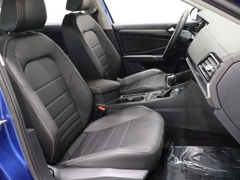 Used 2024 Volkswagen Jetta SE image 14