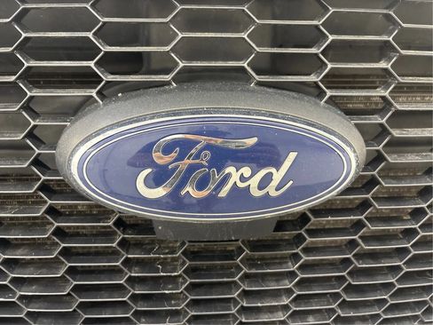 Used 2023 Ford Transit 250 Low Roof RWD image 32