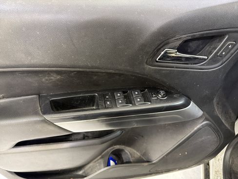 Used 2021 Chevrolet Colorado LT w/ LT Convenience Package image 14