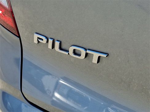 Used 2022 Honda Pilot EX-L image 30