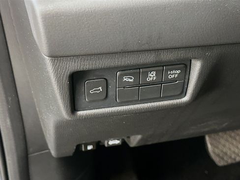 Used 2025 MAZDA CX-5 Carbon Edition image 17