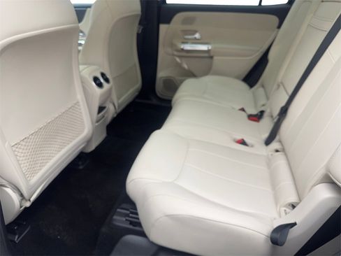 Used 2023 Mercedes-Benz EQB 300 300 w/ Exclusive Package image 33