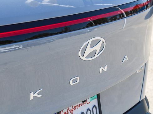 Used 2024 Hyundai Kona SEL AWD/4WD image 12