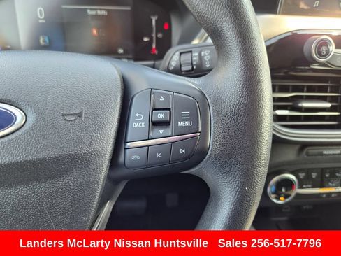Used 2025 Ford Escape Active AWD/4WD image 23