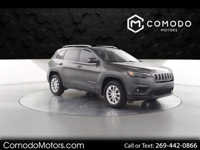 Used 2019 Jeep Cherokee Latitude w/ Comfort & Convenience Group