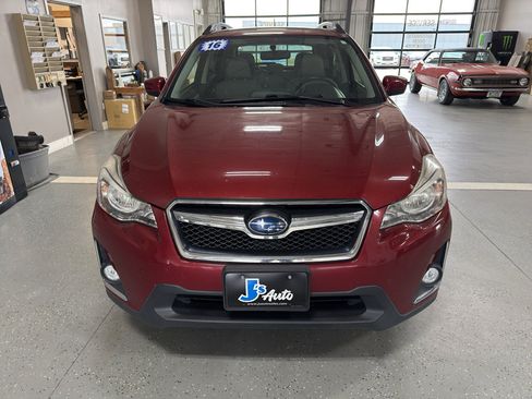 Used 2016 Subaru Crosstrek 2.0i Premium w/ Moonroof Package AWD/4WD image 3