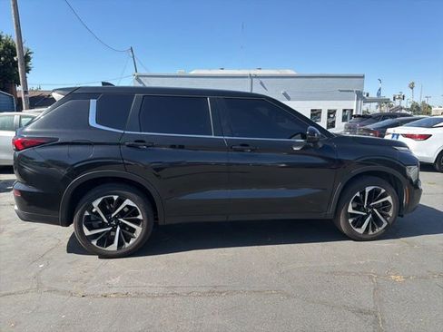 Used 2022 Mitsubishi Outlander ES AWD/4WD image 4