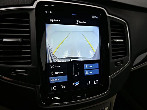 Used 2019 Volvo XC90 T6 Momentum w/ Advanced Package AWD/4WD image 16