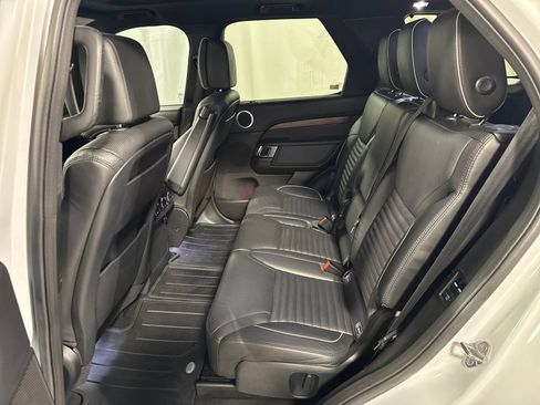 Used 2019 Land Rover Discovery HSE Luxury AWD/4WD image 5