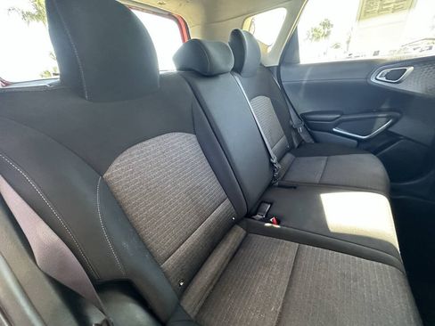 Used 2020 Kia Soul S FWD image 13