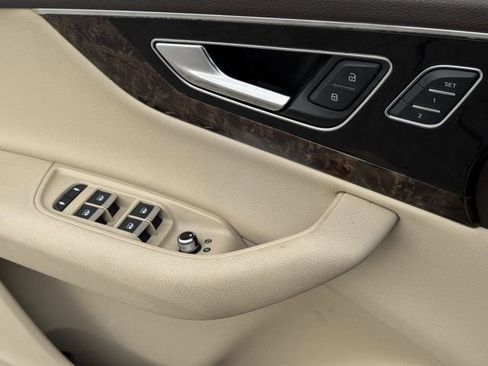 Used 2018 Audi Q7 3.0T Prestige w/ Prestige Package image 23