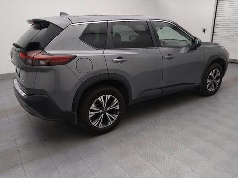 Used 2023 Nissan Rogue SV image 10