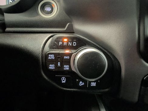 Used 2021 RAM 1500 Big Horn AWD/4WD image 21