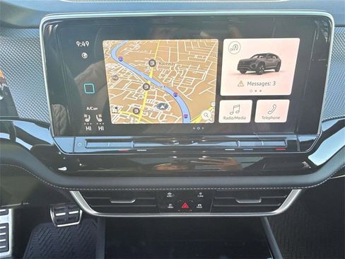 New 2026 Volkswagen Atlas Cross Sport SEL Premium R-Line image 17