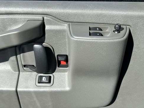 New 2025 GMC Savana 3500 LS RWD image 22