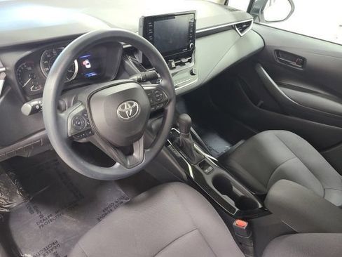 Used 2022 Toyota Corolla LE FWD image 21