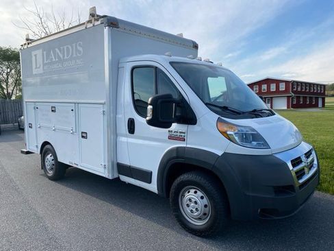 Used 2017 RAM ProMaster 3500 w/ Premium Appearance Group FWD image 6