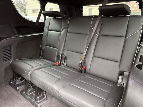 Used 2025 Cadillac Escalade ESV Sport w/ LPO, Floor Liner Package image 17